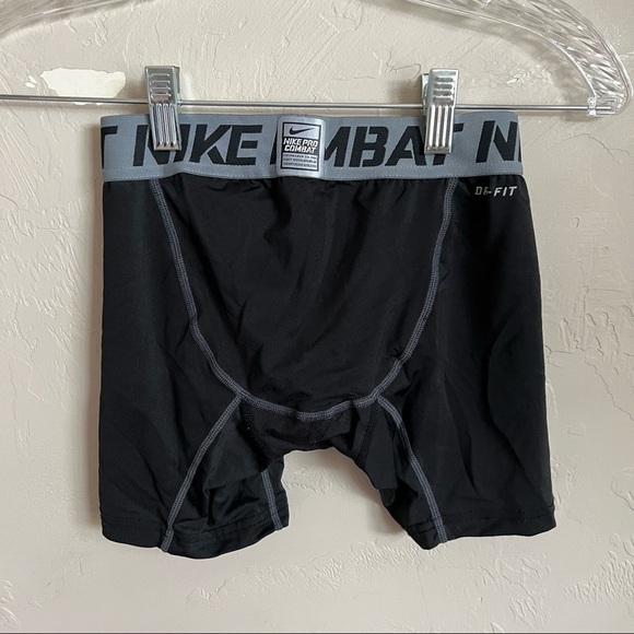 Nike Pro Combat Compression Dri Fit Boys Shorts - Picture 4 of 6
